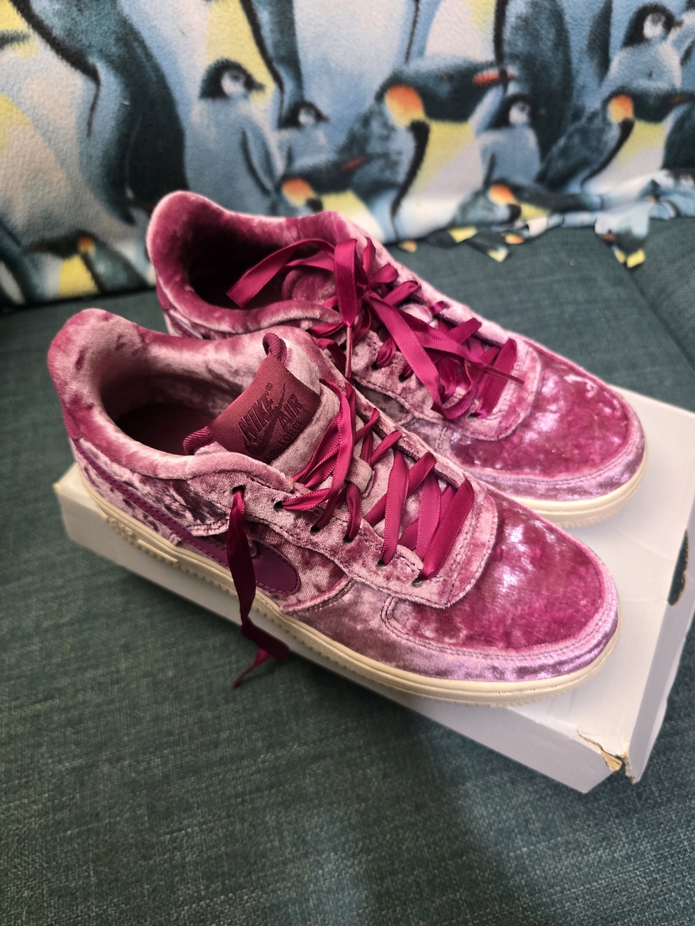 Nike Air Women’s Velvet Low-Top Sneakers in Pink
